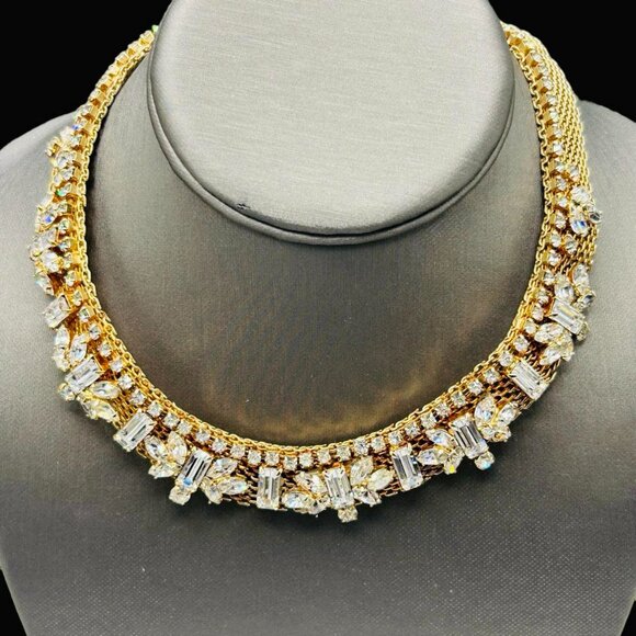 Exquisite Signed Hattie Carnegie Rhinestone Embellished Choker Necklace - Picture 3 of 6